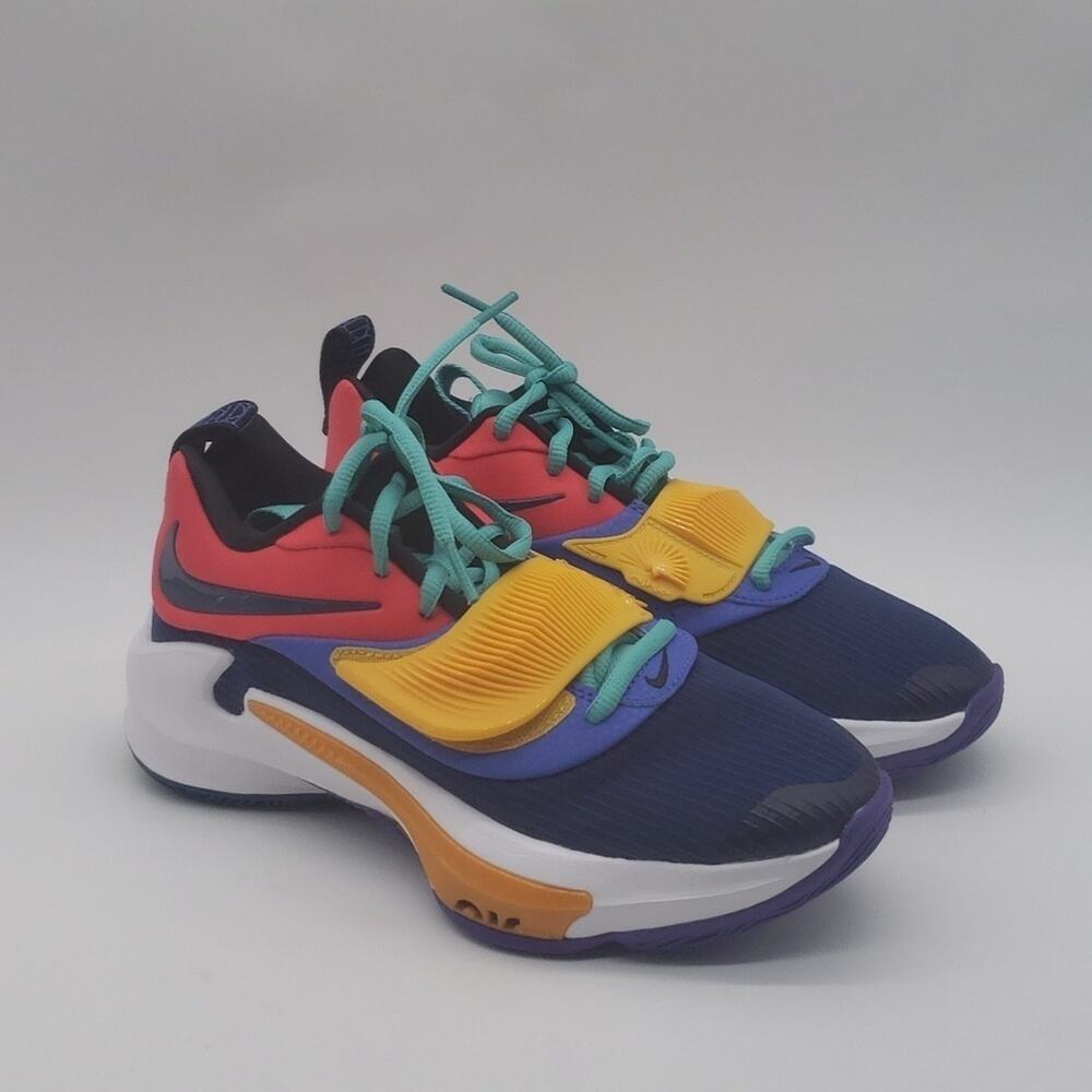 Nike Women's Zoom Freak Size 5.5